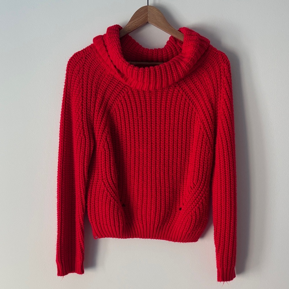 ❤️💋 Turtleneck Sweater